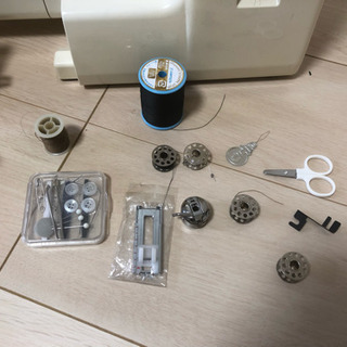 【中古】ジャノメミシン(10/11までに取りに来られる方限定)の画像