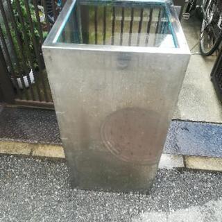 水槽　販売済の画像
