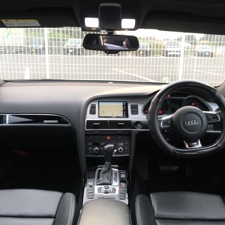 アウディ A63.0 TFSI クワトロ 4WD　A6 2011 モデル　フル　オプション （パール）の画像