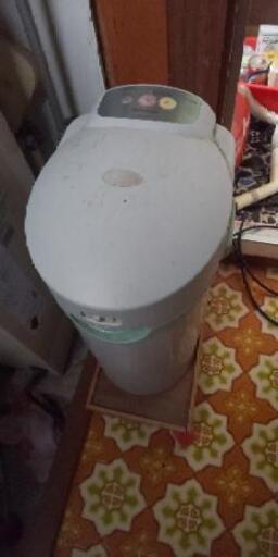 ゴミ処理機中古品（取引中）