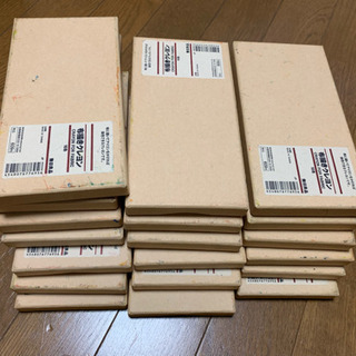 布描きクレヨン 19ケースの画像