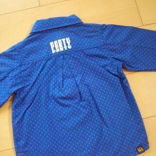 中古シャツ120青partyparty


の画像