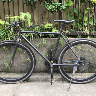 Free Power施工済！マットブラックのクロスバイク