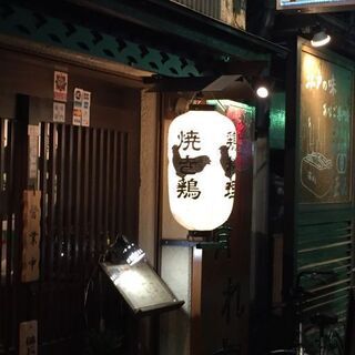 駅近‼【日本橋】鶏料理屋でランチホールバイト★３時間のみ★週２日～ＯＫ