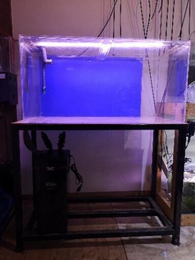 90㎝アクリル水槽セット。