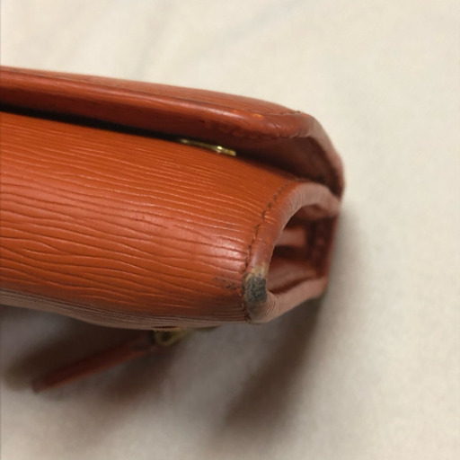 PRADA 財布 元値7万円以上