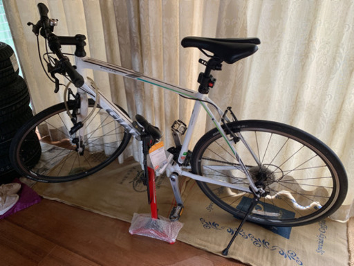 ジャイアント クロスバイク 2017モデル