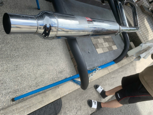 イントルーダー  クラシック   マフラー