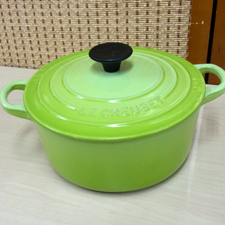 【美品】LE CREUSET　ココット ロンド フルーツグリーン　18cm Amazon | Le Creuset ル・クルーゼ シグニチャー ココット