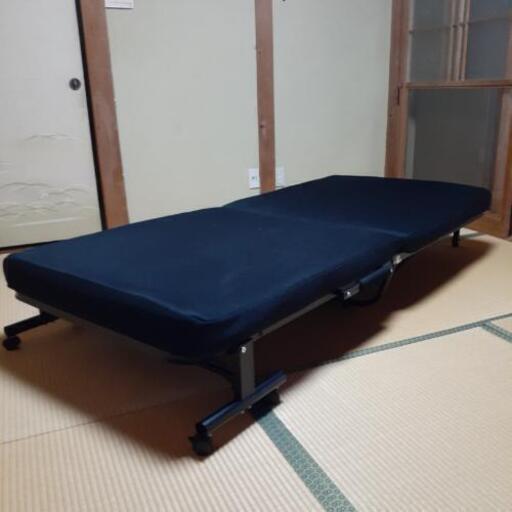 折り畳み式ベット取り引き中