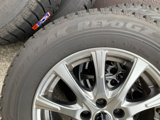 値下げ スタッドレスタイヤ 195-65-R15 約2,000km使用