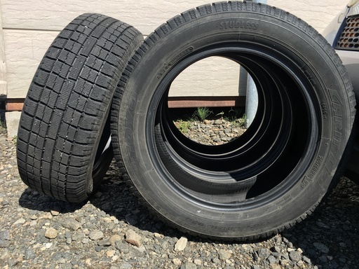205/60R16 スタッドレスタイヤ 4本