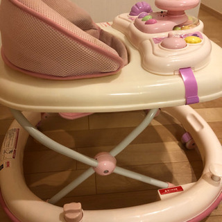 ハローキティ 歩行器 サンリオ カタカタの画像