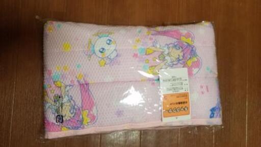 プリキュア敷きパッド*新品