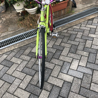 クロスバイクさらに値下げします。