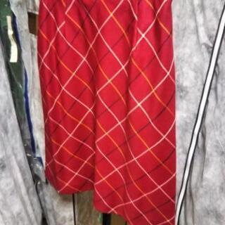 Aラインスカート(赤系)