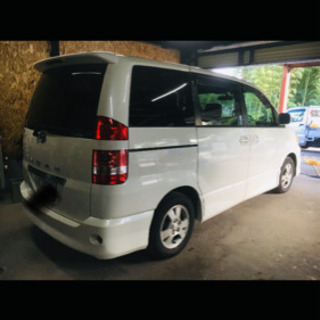 美車！トヨタ ノア ワンボックス の画像