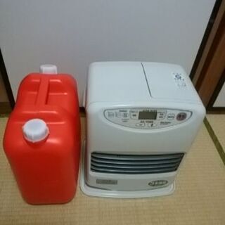 石油ファンヒーター　ダイニチ　KF-W32ES