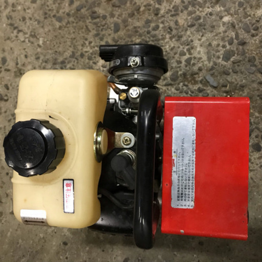 T 電子エンジン Robin EC82