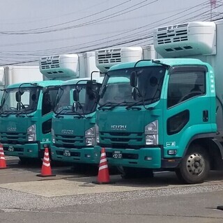 ☆★☆【未経験者歓迎　親切丁寧に教えます】　4トンドライバー／大型ドライバー　募集☆★☆の画像