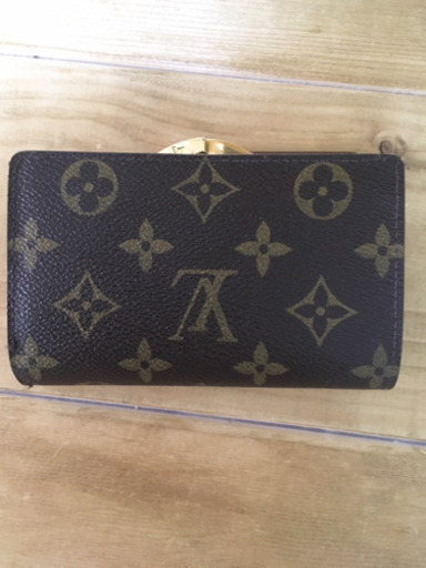 ルイヴィトン ガマ口財布