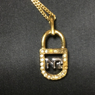 ニナリッチ  ネックレス  未使用 長さ35ー40調整可 訳あり