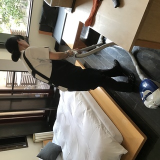館内清掃のお手伝いをお願いいたします。の画像