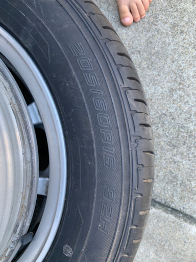 ホイル４セット16インチタイヤ1本付205/60R16 8分山残り