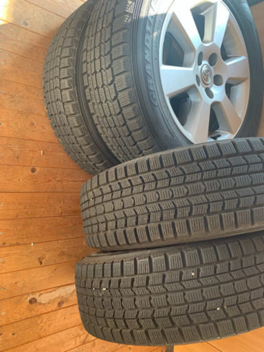 トヨタ純正スタッドレス アルミ