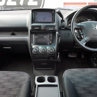 ★誰でもクルマがローンで買えます！！★自社ローン専門中古車販売店！！　ホンダ　CR-V　の画像