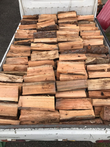 薪 キャンプ 薪ストーブに最適