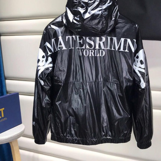 メンズ　秋冬モノ　パーカー　大人気の画像