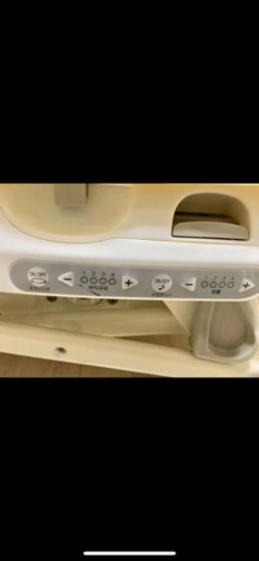 電動バウンサー「ルシエスオートスイング」