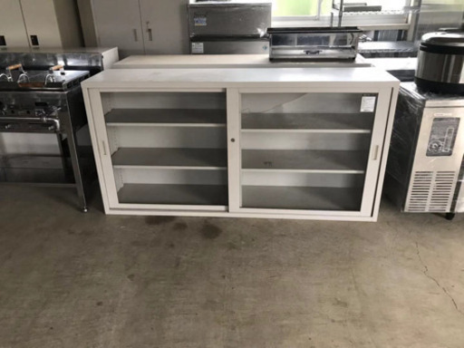 事務所キャビネット