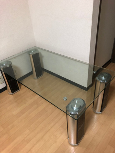テーブル