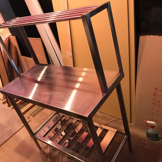 店舗用 ステンレス作業台と棚、すのこの画像