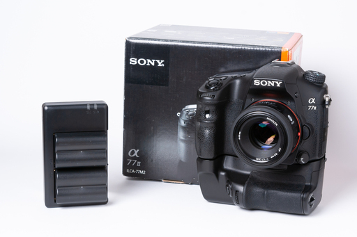 SONY　　ソニー　α77M2　デジカメ　デジタル一眼レフ