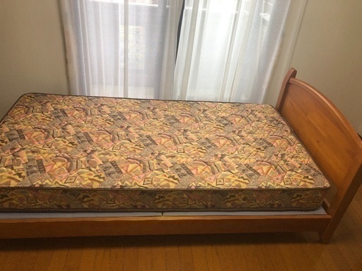 SEALY シーリー　マットレスシングル　ほぼ新品です【自宅の保管品】