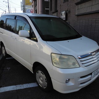 出た～足代わりのミニバン、ノア！(^_-)-☆