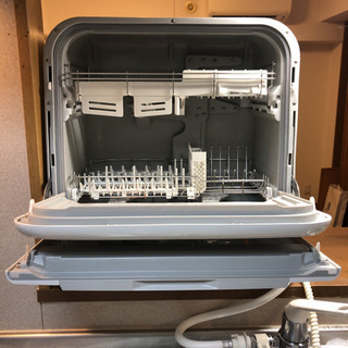 週末まで】食器洗い乾燥機 パナソニック NP-TM8 (2016年新品購入)