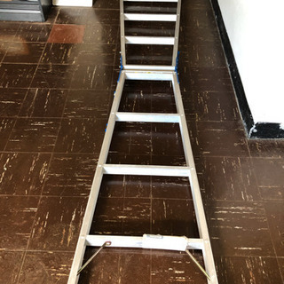 アルミ製 三脚 4段　〜9/29迄に取りに来られる方限定の画像