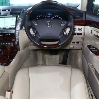 【車検２年付】  レクサス LS460 バージョンS Iパッケージ 純正HDDナビ/バックモニター/地デジ☆自社ローン・オートローン全国対応の画像