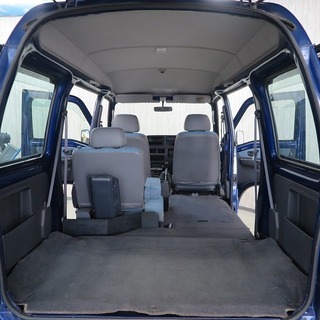 サンバー 福祉用の車両になります。電動でシートが動いちゃいます！の画像