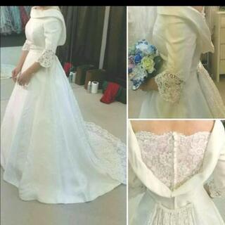 ウェディングドレス 袖つき 9号 yuki torii 日本ブランドの画像