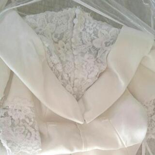 ウェディングドレス 袖つき 9号 yuki torii 日本ブランドの画像