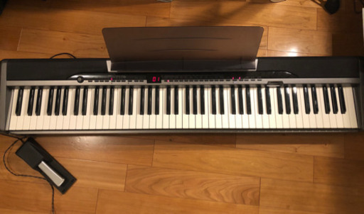 CASIO 電子ピアノ(PX-320) 88鍵 ／ソフトケース＆譜面台＆ペダル付き(スタンド別)