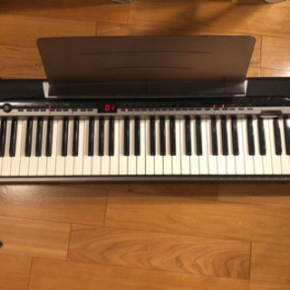 【2025春夏新作】 CASIO 電子ピアノ(PX-320) 88鍵 ／ソフトケース＆譜面台＆ペダル 鍵盤楽器
