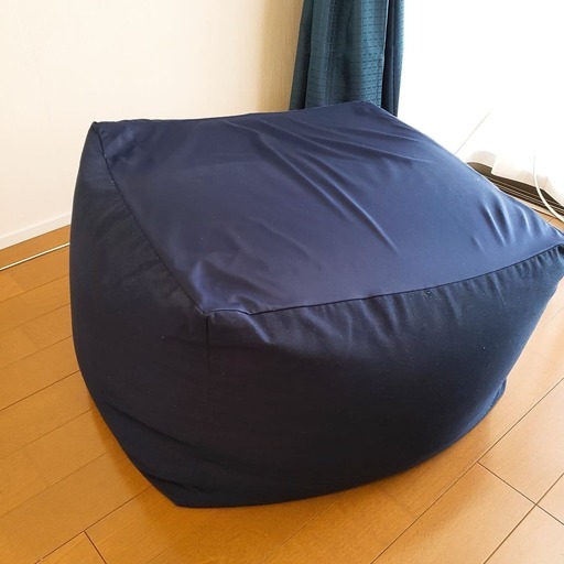 座れば誰でもダメになるクッション