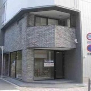 天神橋 1階角地の路面店♪ガラス張りで視認性◎美容系にオススメ☆