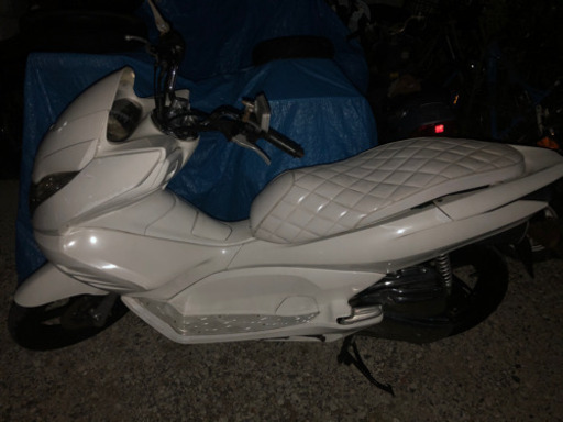 PCX 125 ホワイト 白 ちょいカスタム